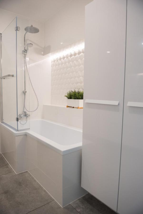Apartament Bulgarska 60M2-3 Pokoje-Piekny Widok-13 Pietro 24H Check In 포즈난 외부 사진