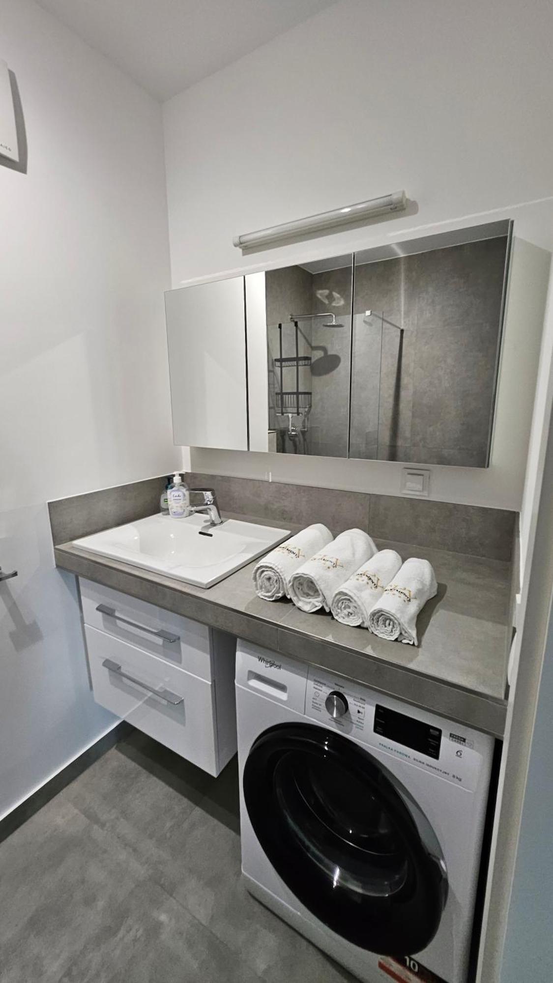 Apartament Bulgarska 60M2-3 Pokoje-Piekny Widok-13 Pietro 24H Check In 포즈난 외부 사진